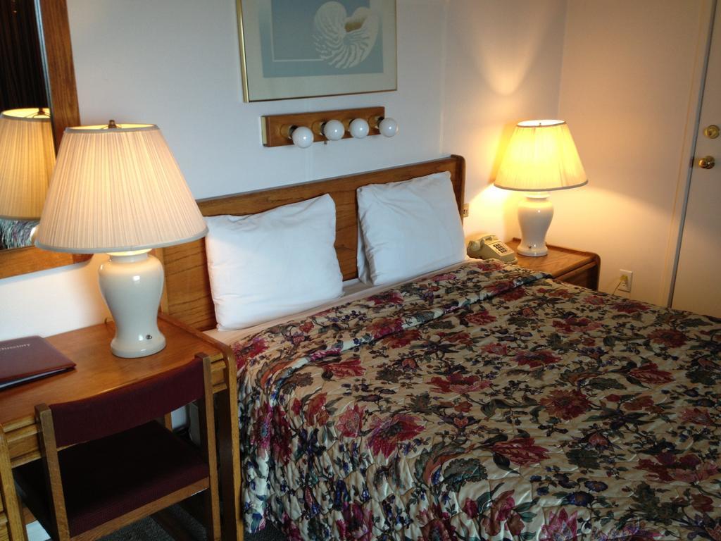 Cozy Cove Beachfront Resort Inn Lincoln City Exterior foto